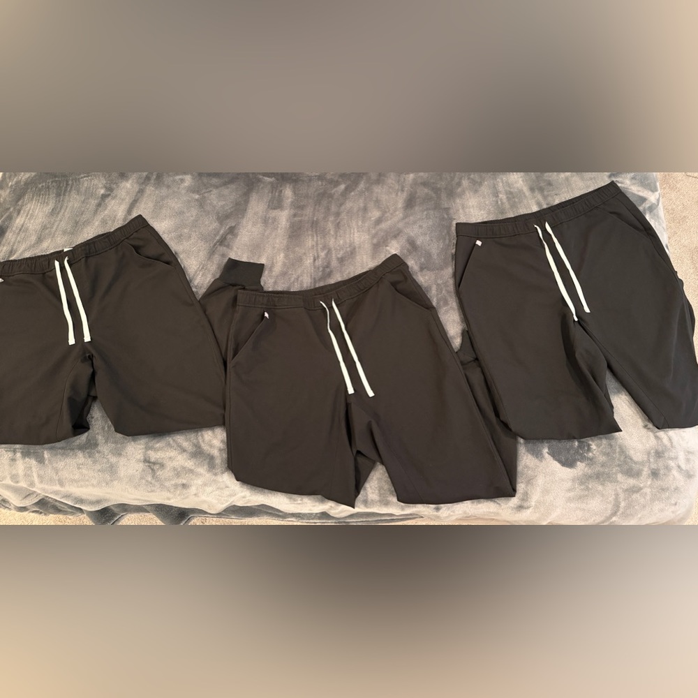 3 Pair of Men’s Figs Jogger Scrub Pants - Black